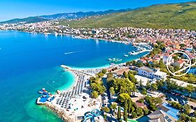 Apartmani Magas